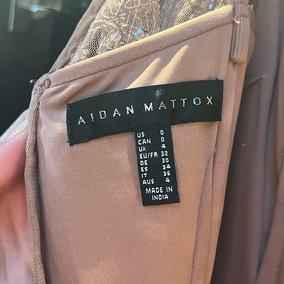 Stunning midi dress - Picture 6 of 6